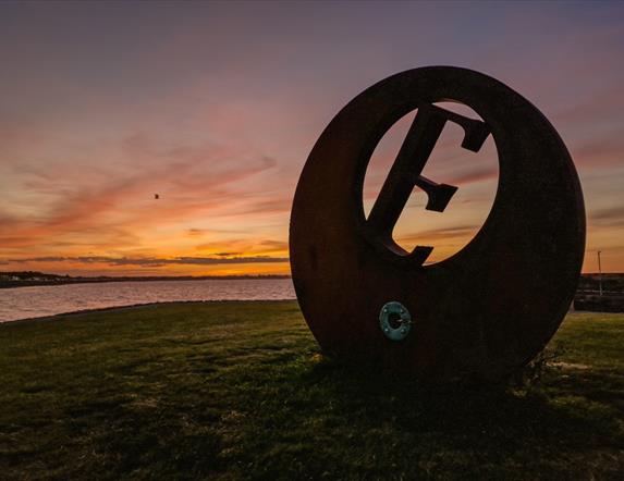 Ned Jackson Smith sculpture at Burr Point